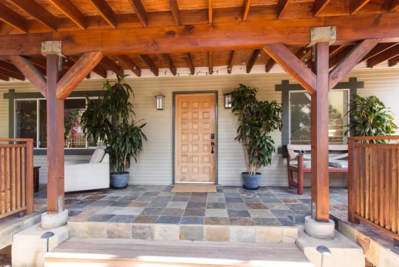 The Big Bungalow Bed & Breakfast Los Angeles